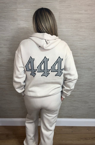 444 Set