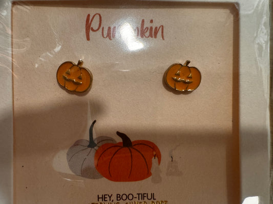 Pumpkin Studs