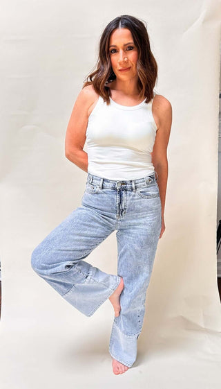 Wide Leg Contrast Hem Jeans - Dear Gigi26