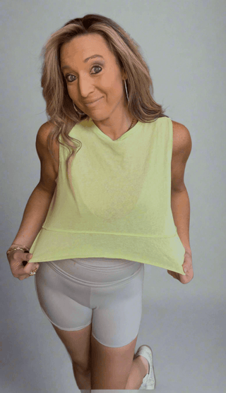 Perfect Layer Sleevless Top - Dear GigiS