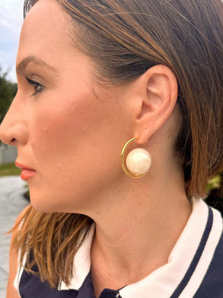 The Luna Pearl Hoops - Dear GigiGold