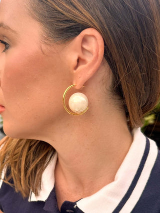 The Luna Pearl Hoops - Dear GigiGold