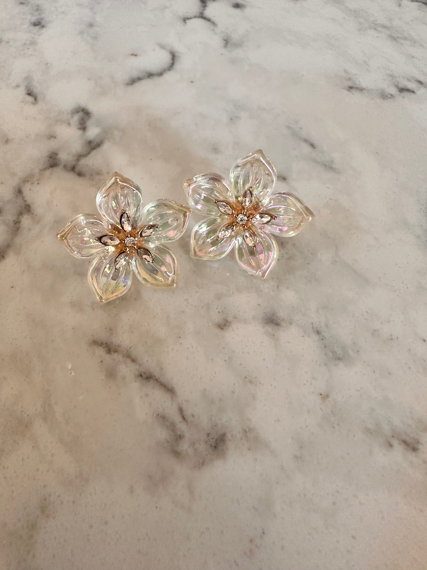 Clear Iridescent flower studs