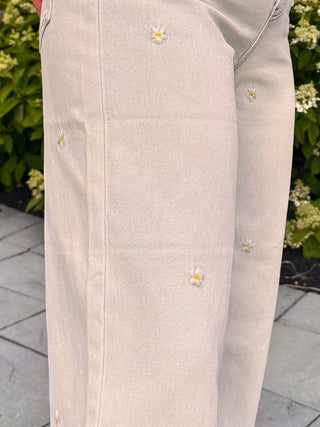 The Daisy Patch Jeans - Dear GigidenimS