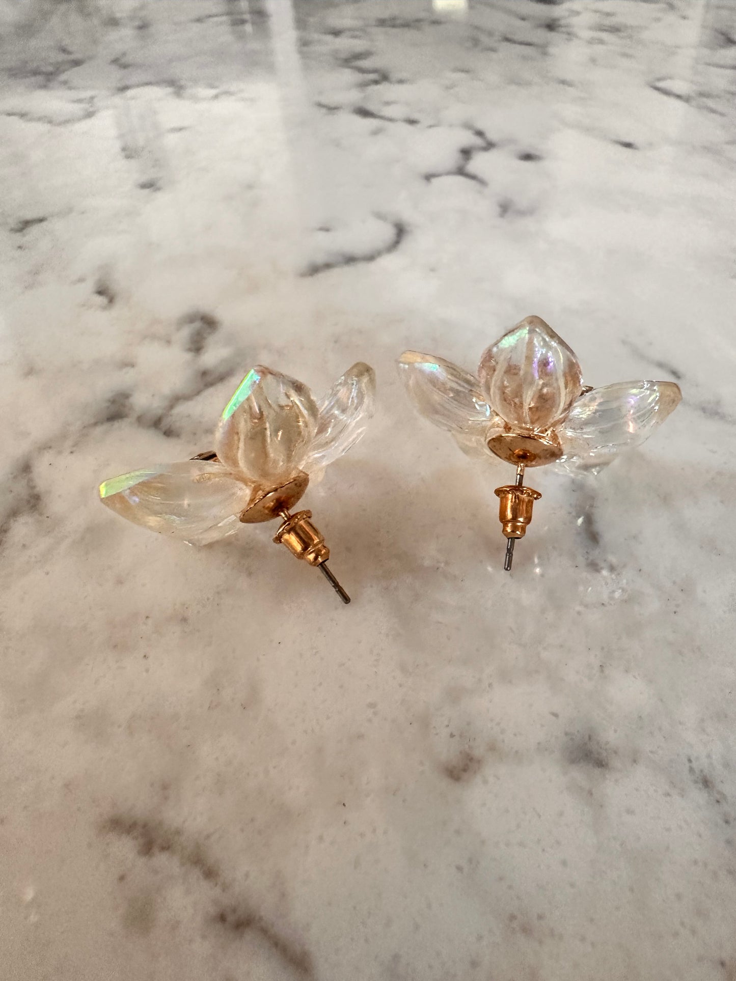 Clear Iridescent flower studs