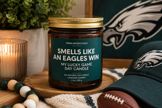 Smells Like an Eagles Win Candle – Lavender Garden (9 oz)